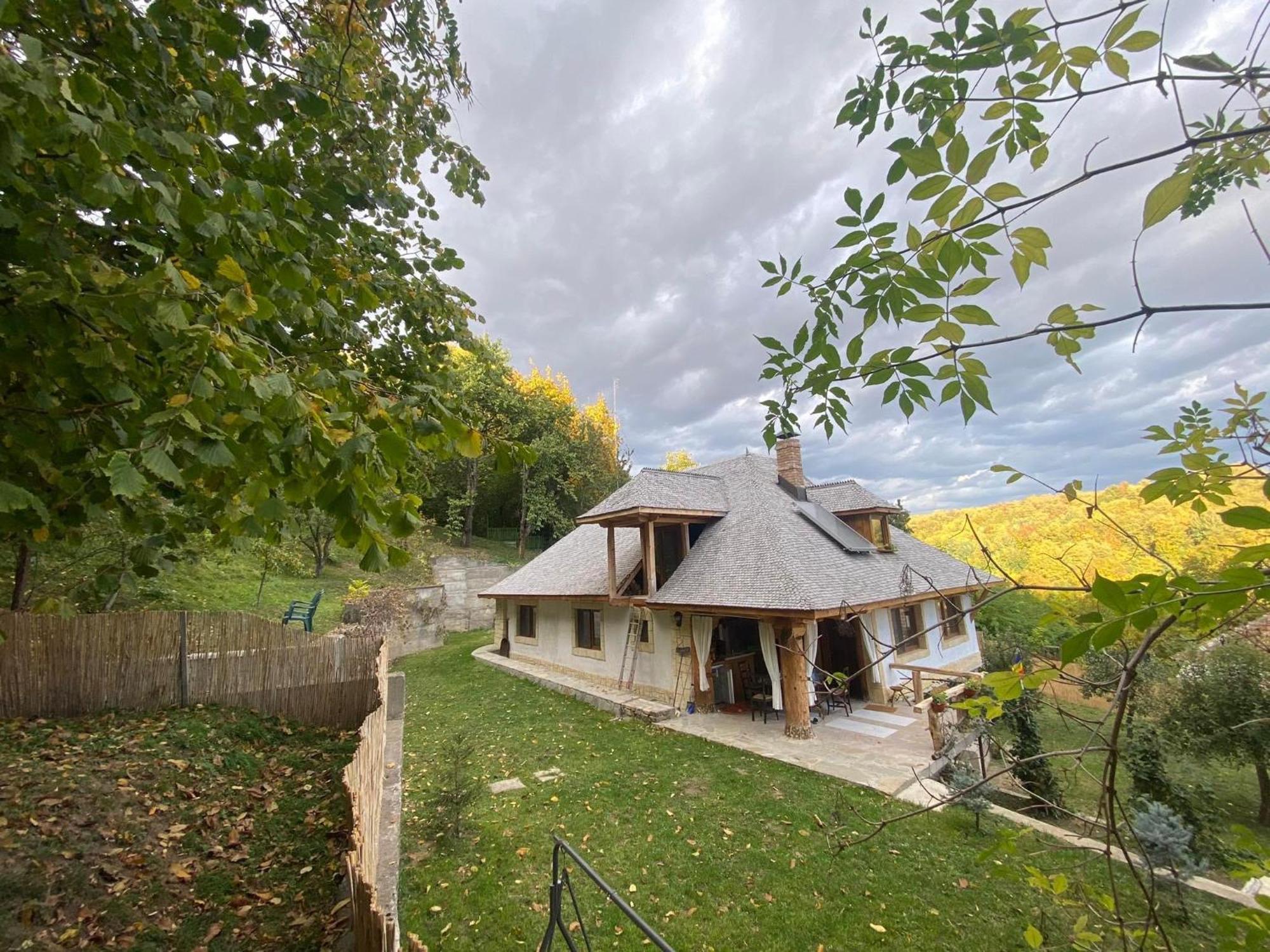 Villa Casa Cu Sindrila Vălenii de Munte Exterior foto