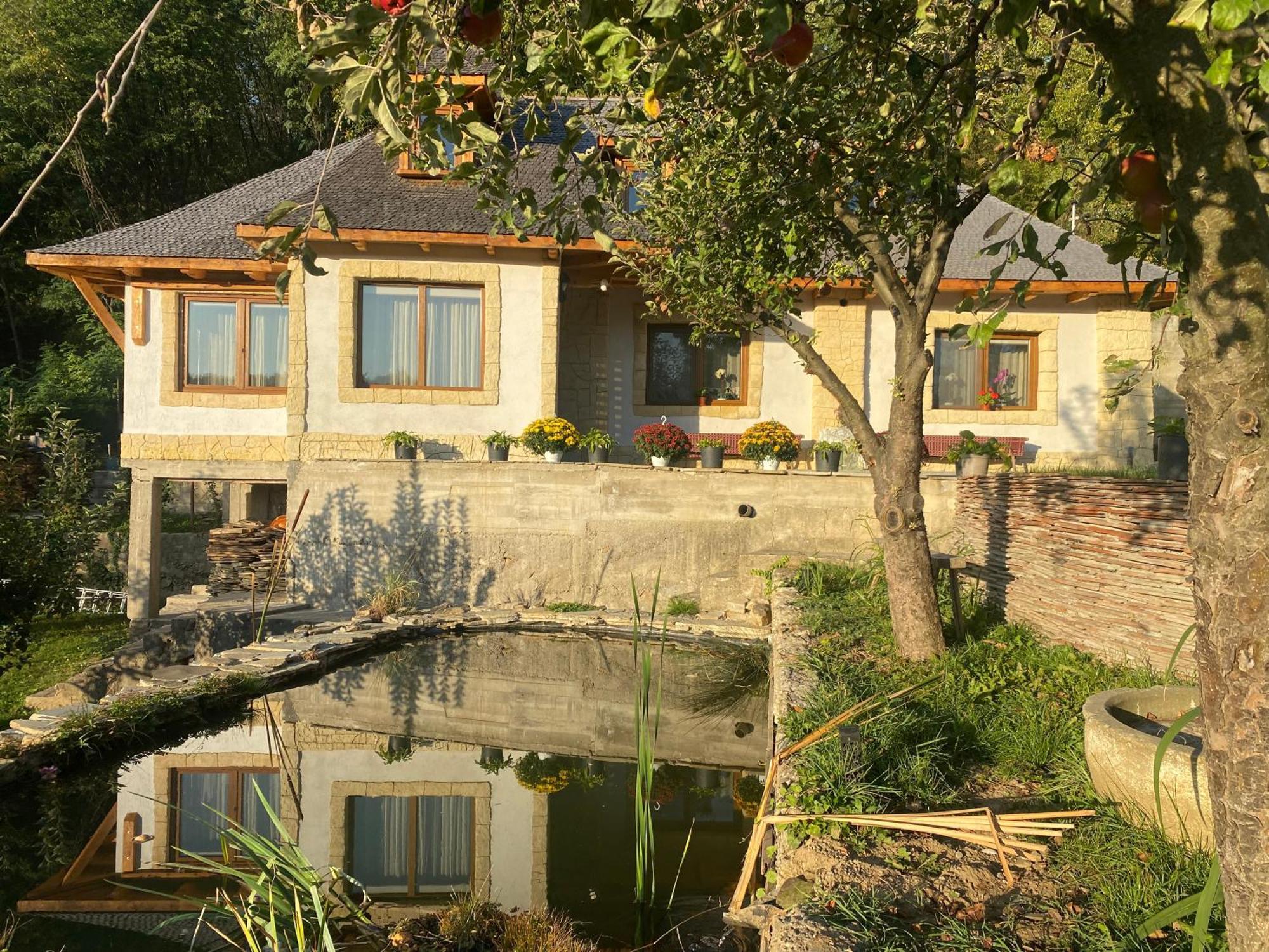 Villa Casa Cu Sindrila Vălenii de Munte Exterior foto