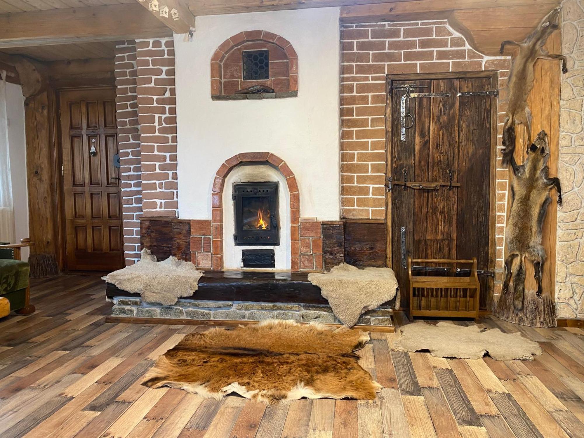 Villa Casa Cu Sindrila Vălenii de Munte Exterior foto