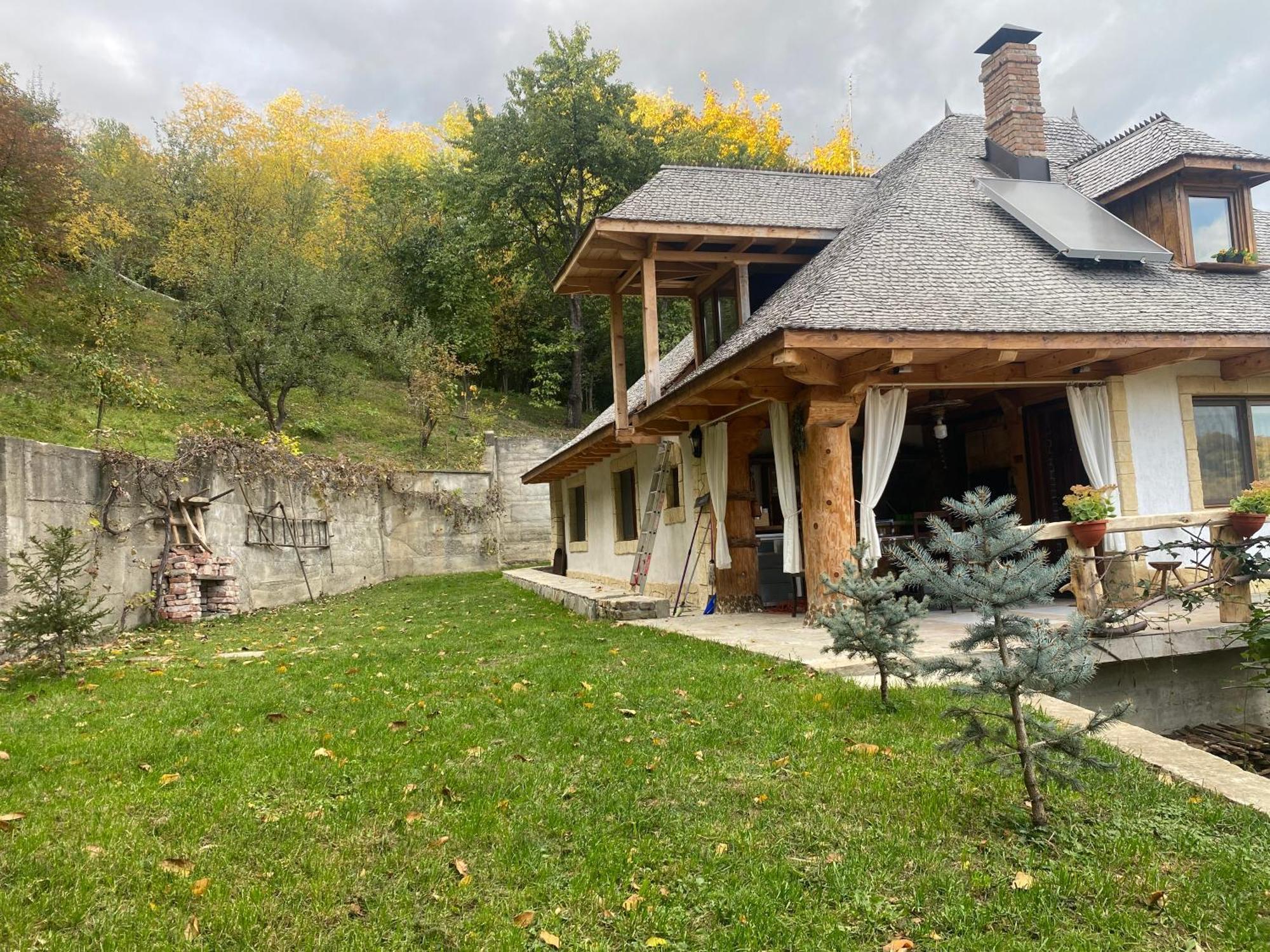 Villa Casa Cu Sindrila Vălenii de Munte Exterior foto