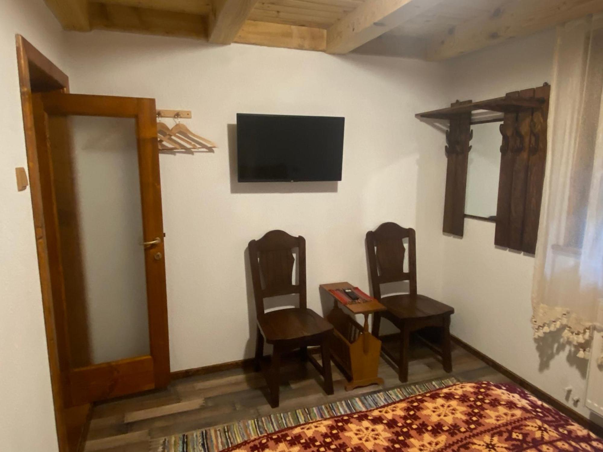 Villa Casa Cu Sindrila Vălenii de Munte Exterior foto